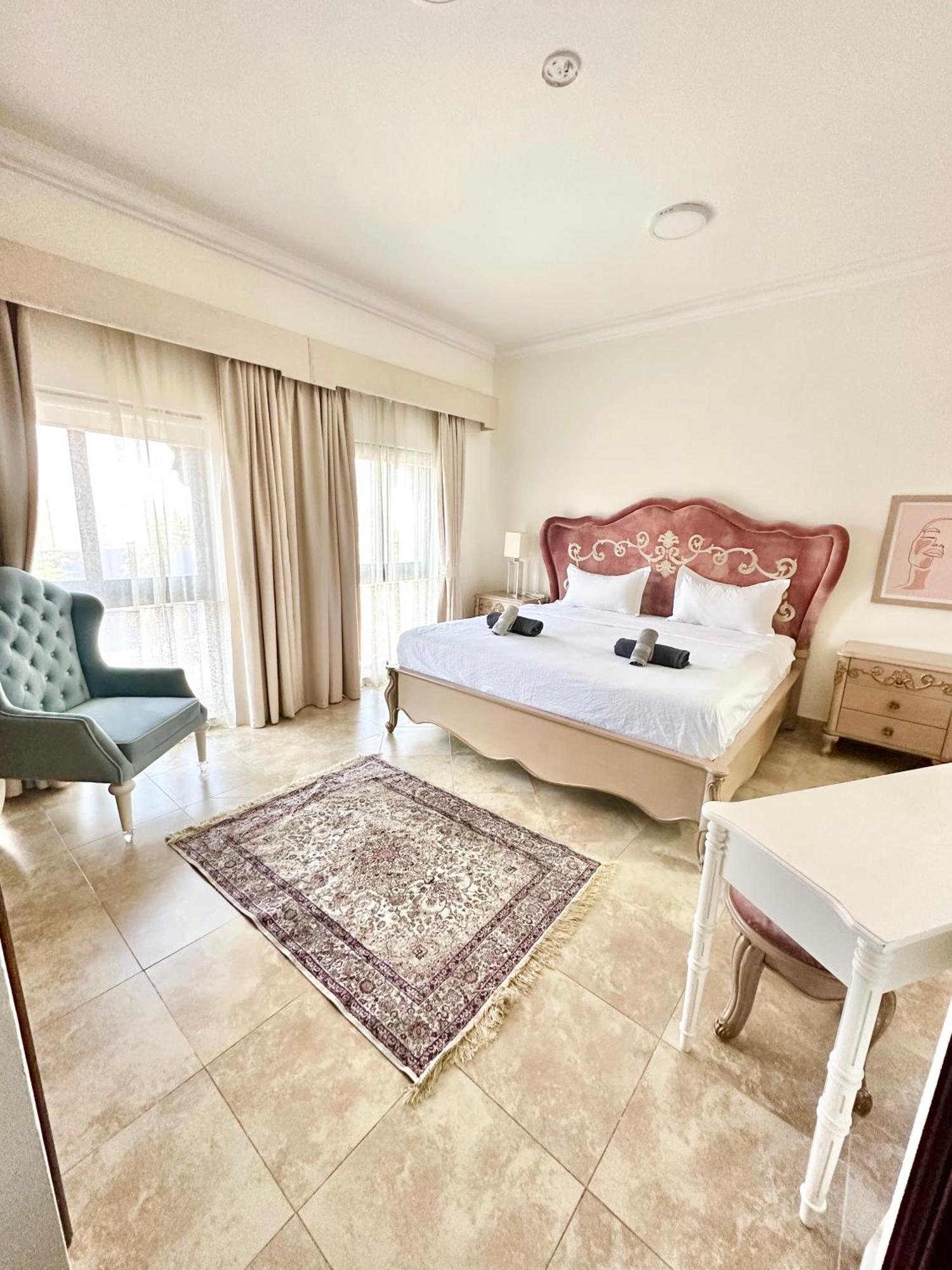 Hotel Dari Dubai Esterno foto